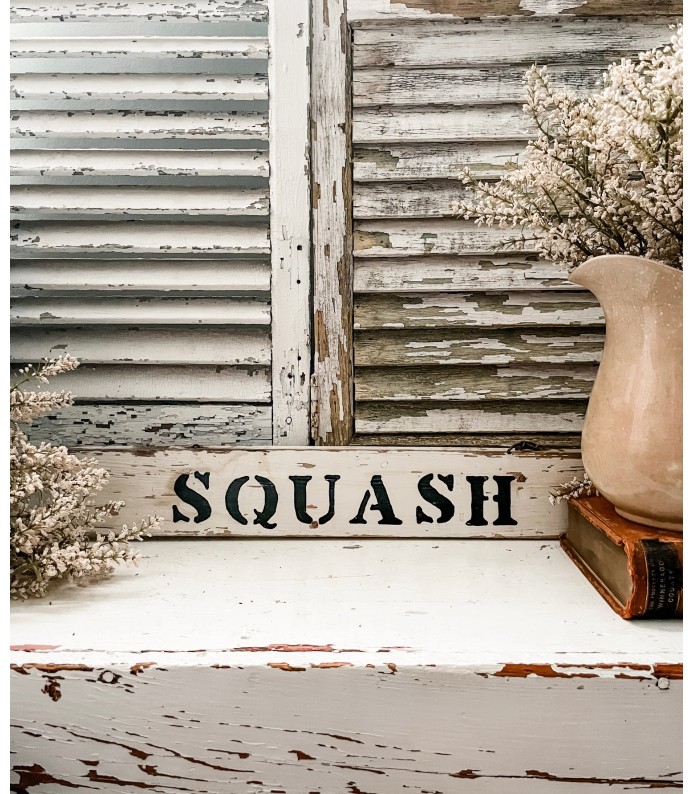 Vintage Farmstand Sign, Squash - Chippy White 