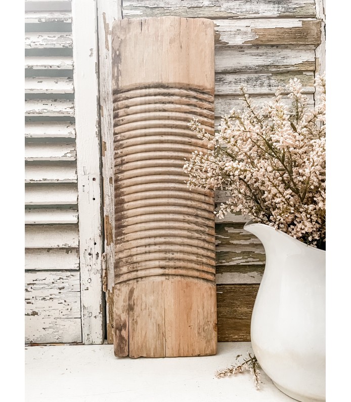 Antique Wood Wash Board - Beautiful Patina, Natural weathered wood 